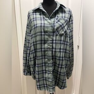 La Miel Flannel, Medium Blue and Green